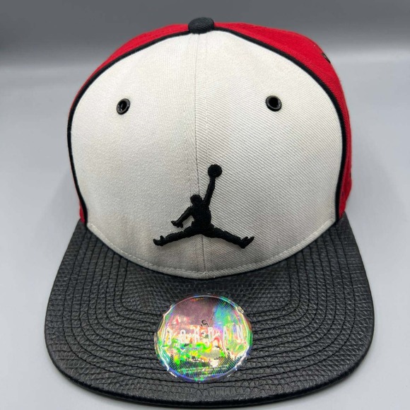 Air Jordan Hat Men White Red Embroidered Logo‎ Jumpman Snap Back Cap